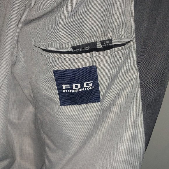 London Fog Light Dress or Casual Jacket - Like New - Very Comfortable - Picture 3 of 5